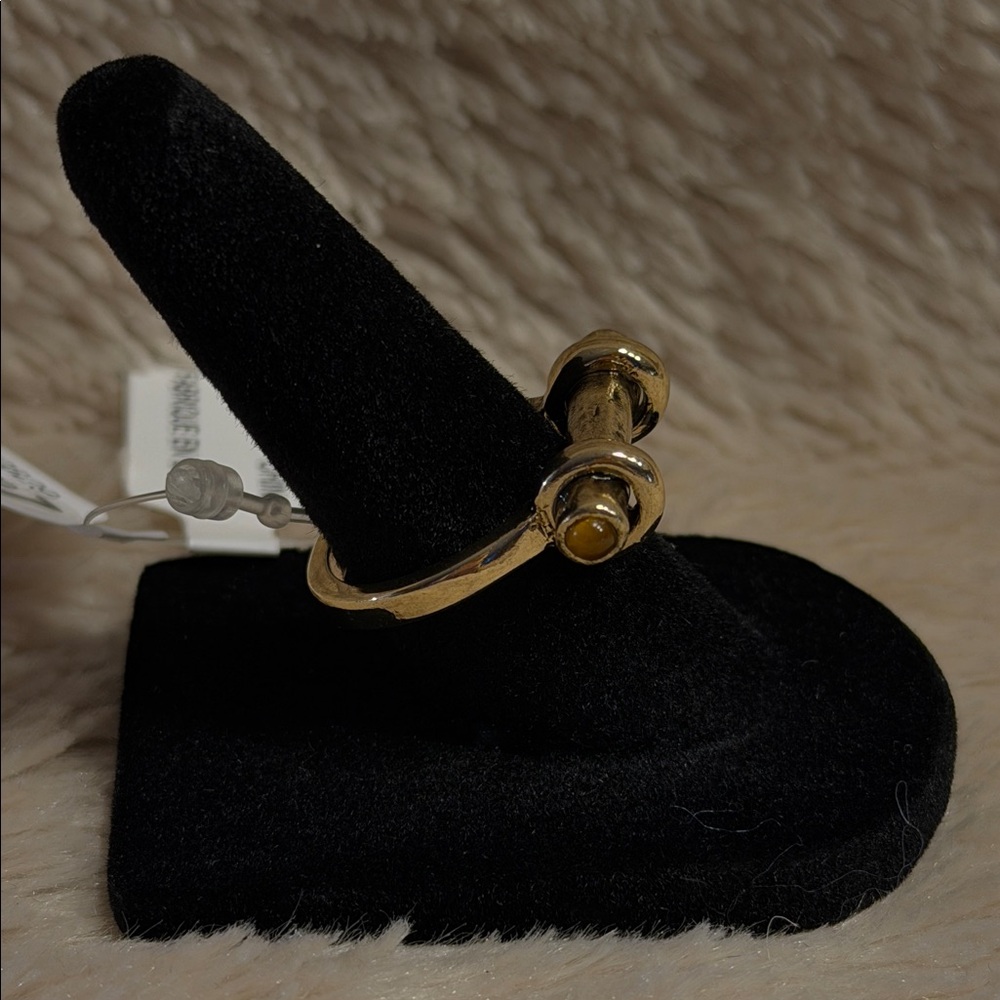 FREE PEOPLE On Lock Ring - Picture 6 of 10